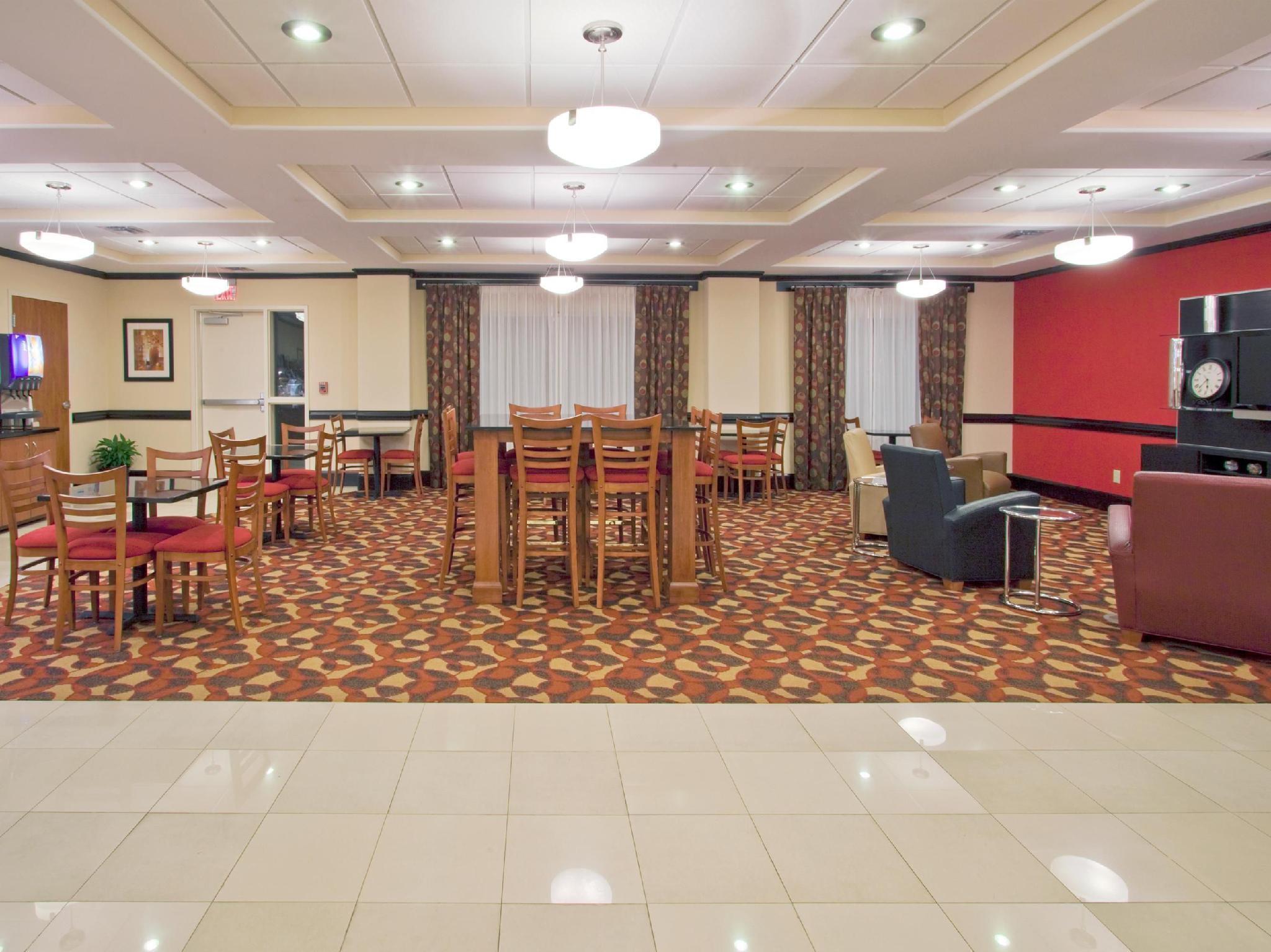 Holiday Inn Express Hotel & Suites Bainbridge By Ihg Exterior foto